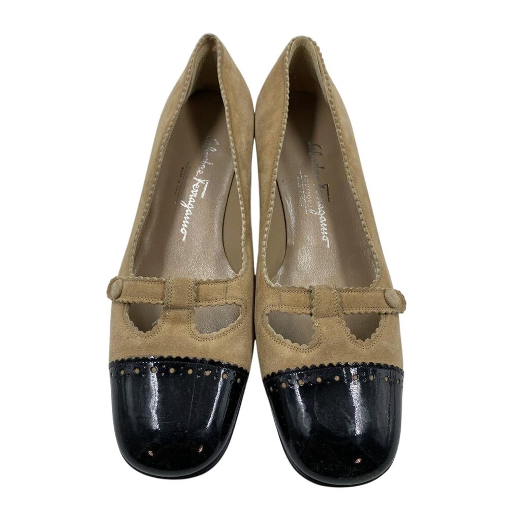 Salvatore Ferragamo Boutique Beige Suede Black Patent Cap Toe Pumps 8B Mary Jane